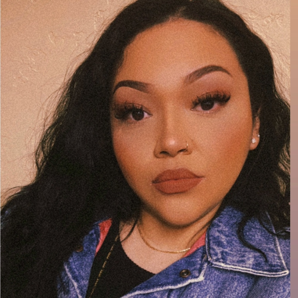 Meet your Posher, Val